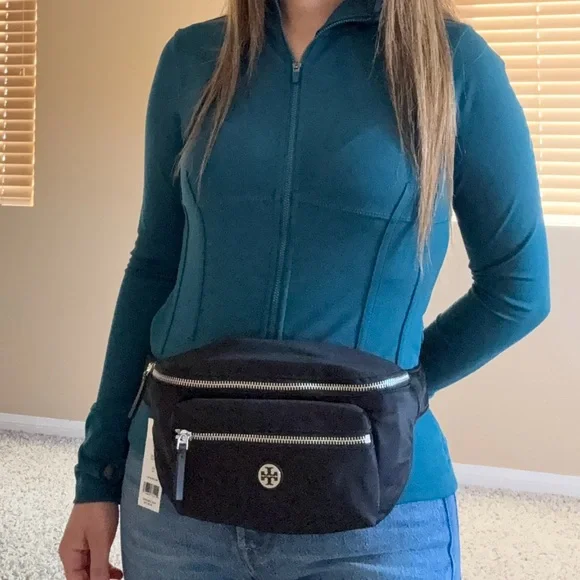 Tory Burch Nylon Belt Bag Fanny Pack 170436 in Black Lightweight NWT - Picture 11 of 12